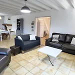 L'oree De La Plage, 15 Pers, Charmante Maison Renovee Classee 3 Etoiles - Piscine Chauffee - Terrain De Petanque - Ping Pong A Vieux-boucau Vieux-Boucau-les-Bains