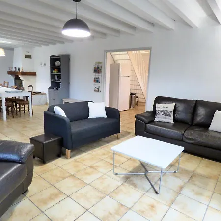 L'oree De La Plage, 15 Pers, Charmante Maison Renovee Classee 3 Etoiles - Piscine Chauffee - Terrain De Petanque - Ping Pong A Vieux-boucau Vieux-Boucau-les-Bains