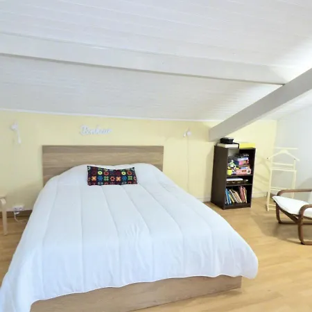 Prázdninový dům L'oree De La Plage, 15 Pers, Charmante Maison Renovee Classee 3 Etoiles - Piscine Chauffee - Terrain De Petanque - Ping Pong A Vieux-boucau *