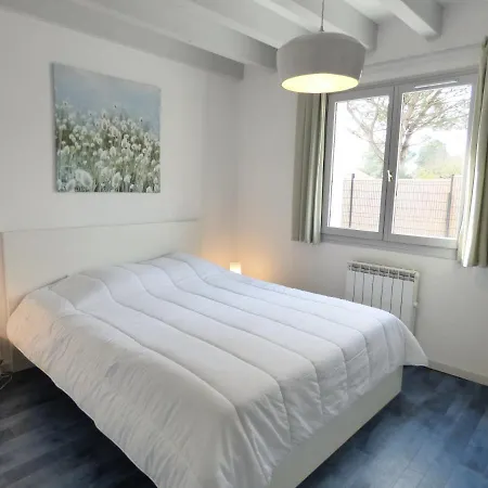 L'oree De La Plage, 15 Pers, Charmante Maison Renovee Classee 3 Etoiles - Piscine Chauffee - Terrain De Petanque - Ping Pong A Vieux-boucau Prázdninový dům *